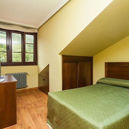 Hotel Restaurante Casa Pipo Tuña Стая снимка