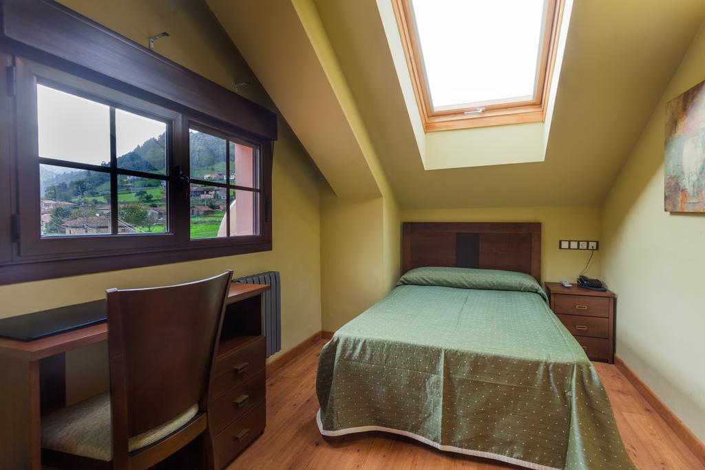 Hotel Restaurante Casa Pipo Tuña Стая снимка