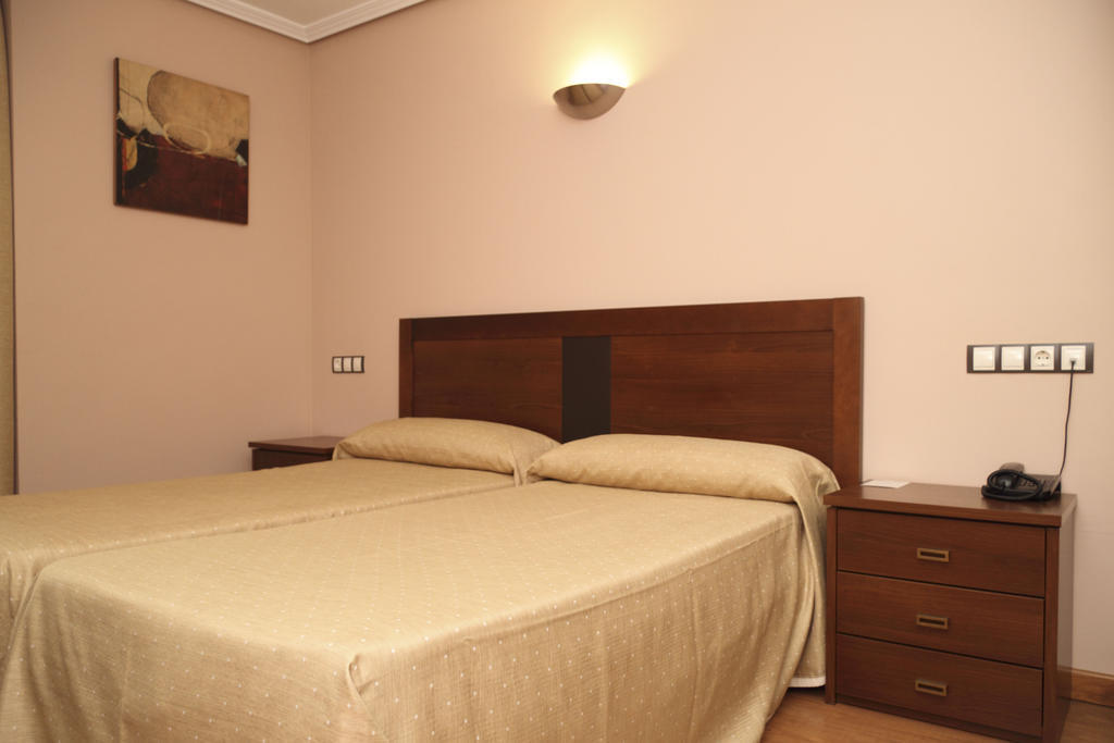 Hotel Restaurante Casa Pipo Tuña Екстериор снимка