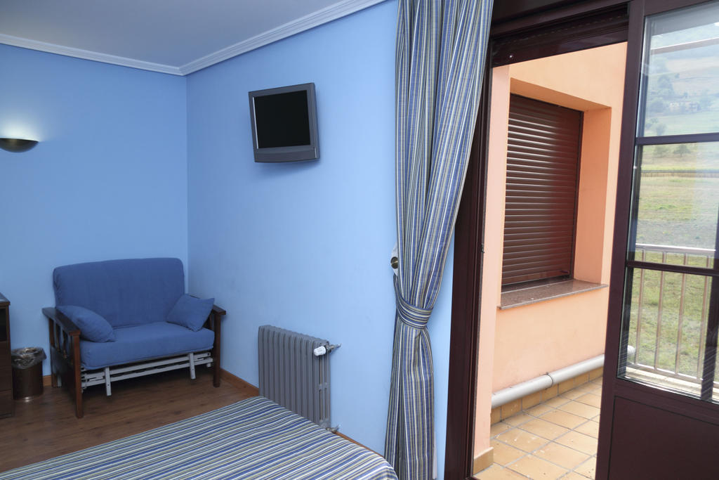 Hotel Restaurante Casa Pipo Tuña Екстериор снимка
